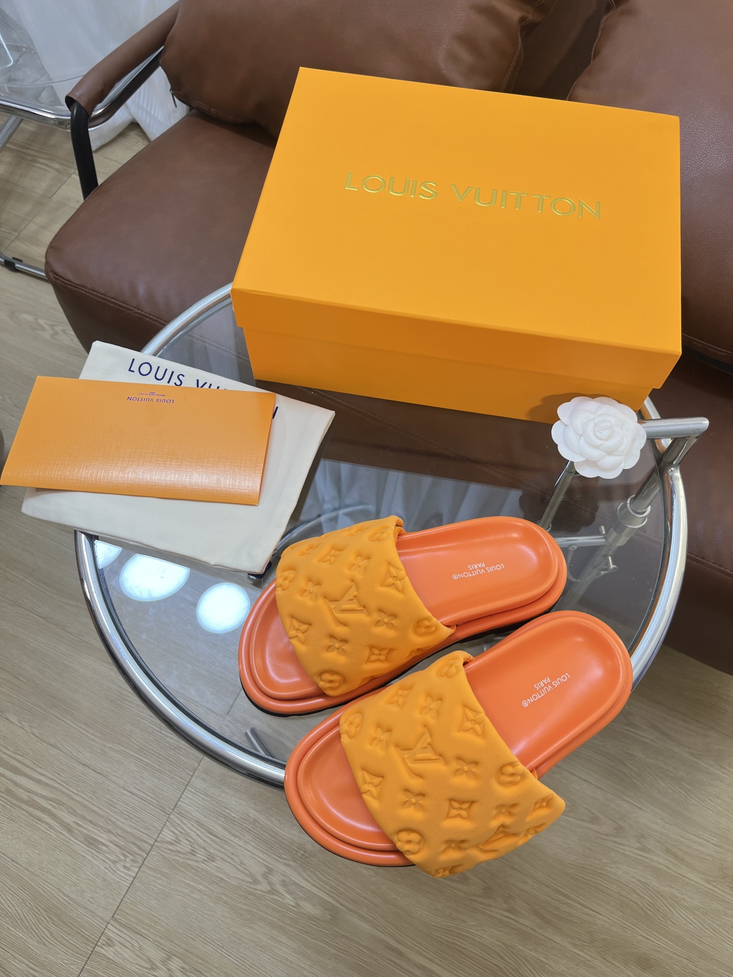 LOUIS VUITTON SLIDES