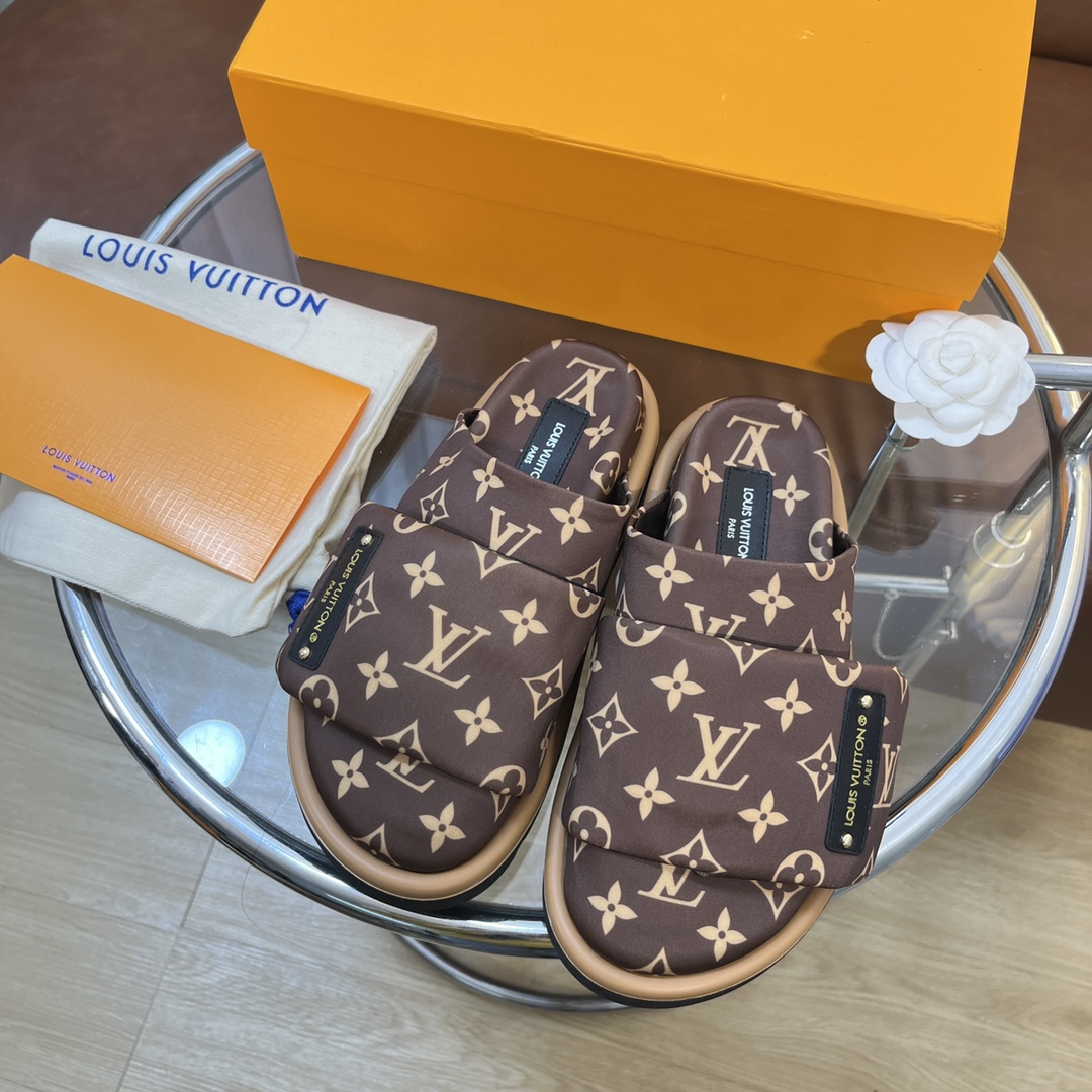LOUIS VUITTON SLIDES