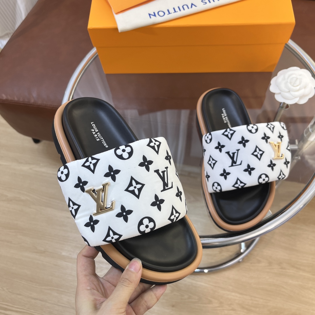 LOUIS VUITTON SLIDES