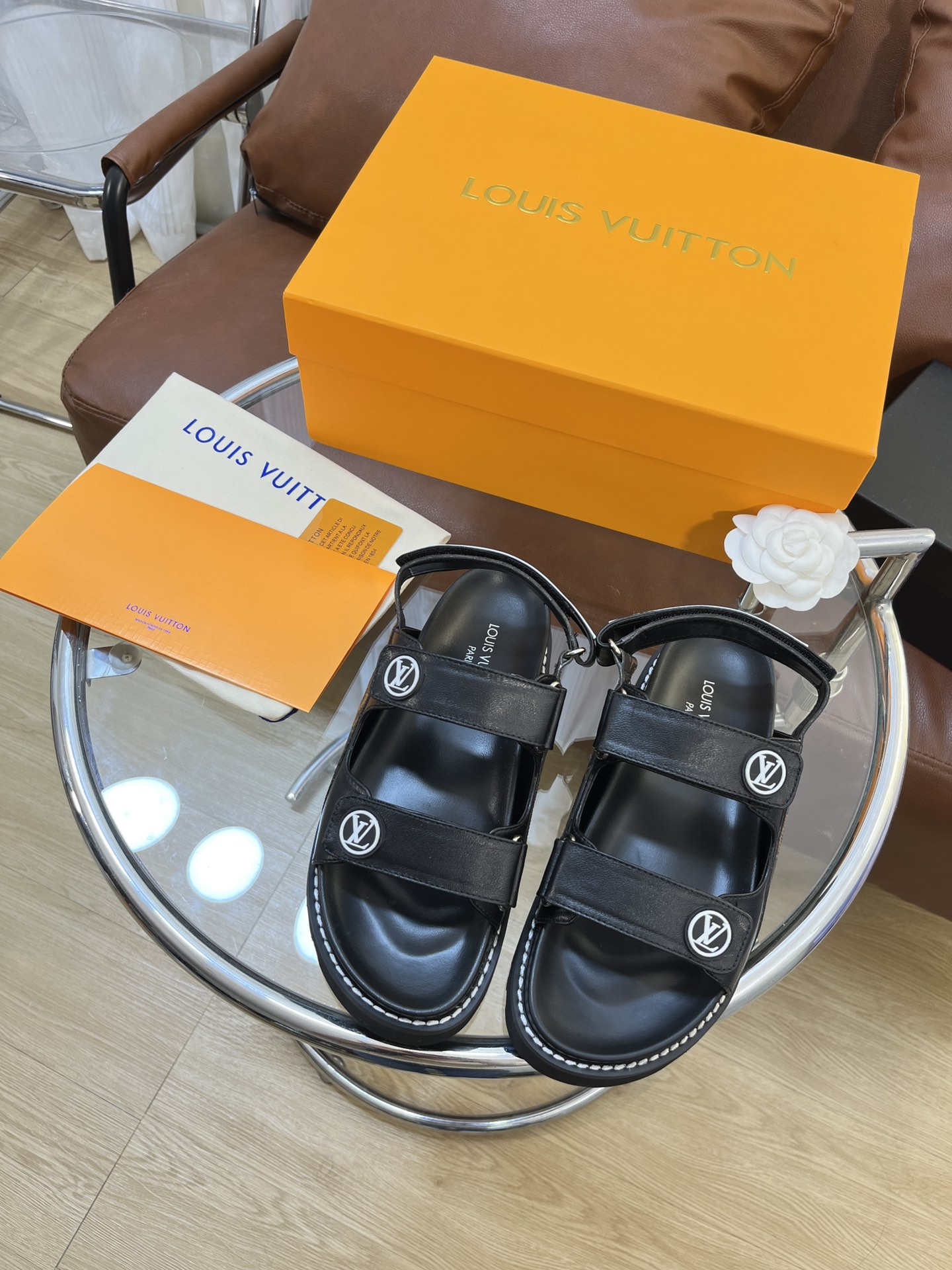 LOUIS VUITTON SANDALS