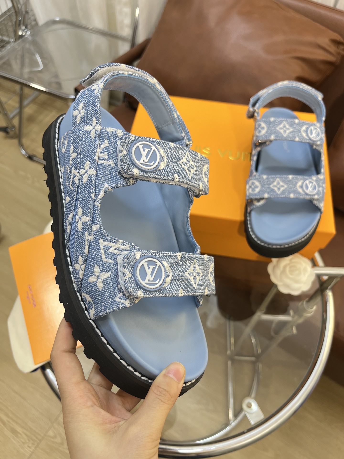 LOUIS VUITTON SANDALS