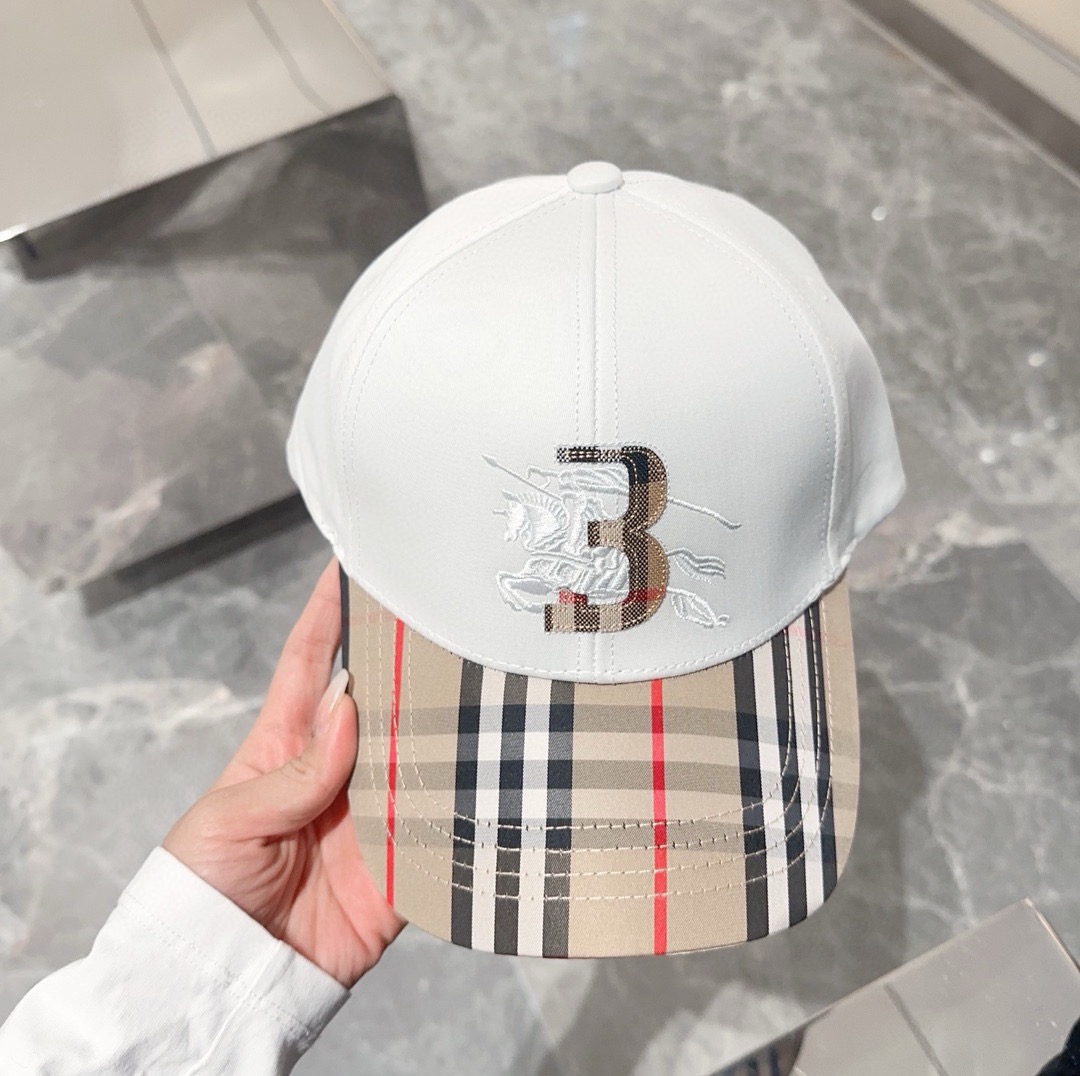 Burberry baseball cap