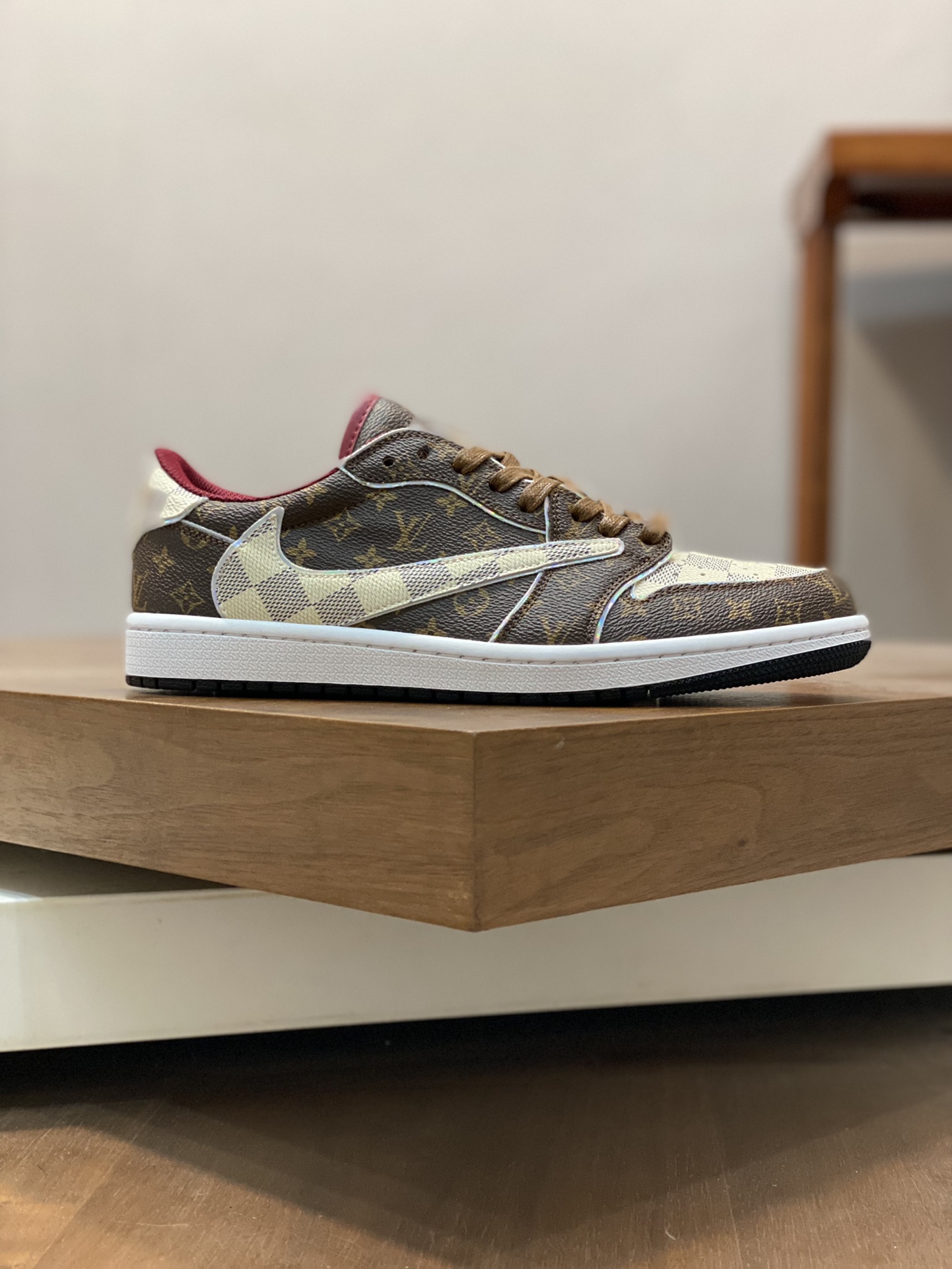 Lv x nike low-top 🆕 casual sneakers