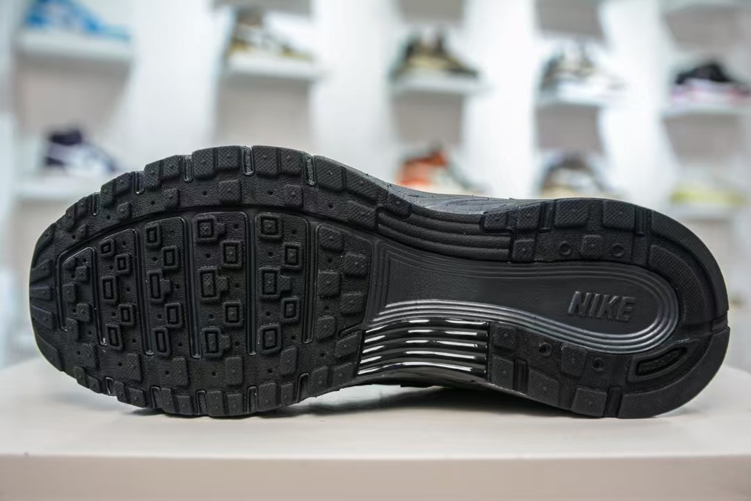 nike 6000 sneakers