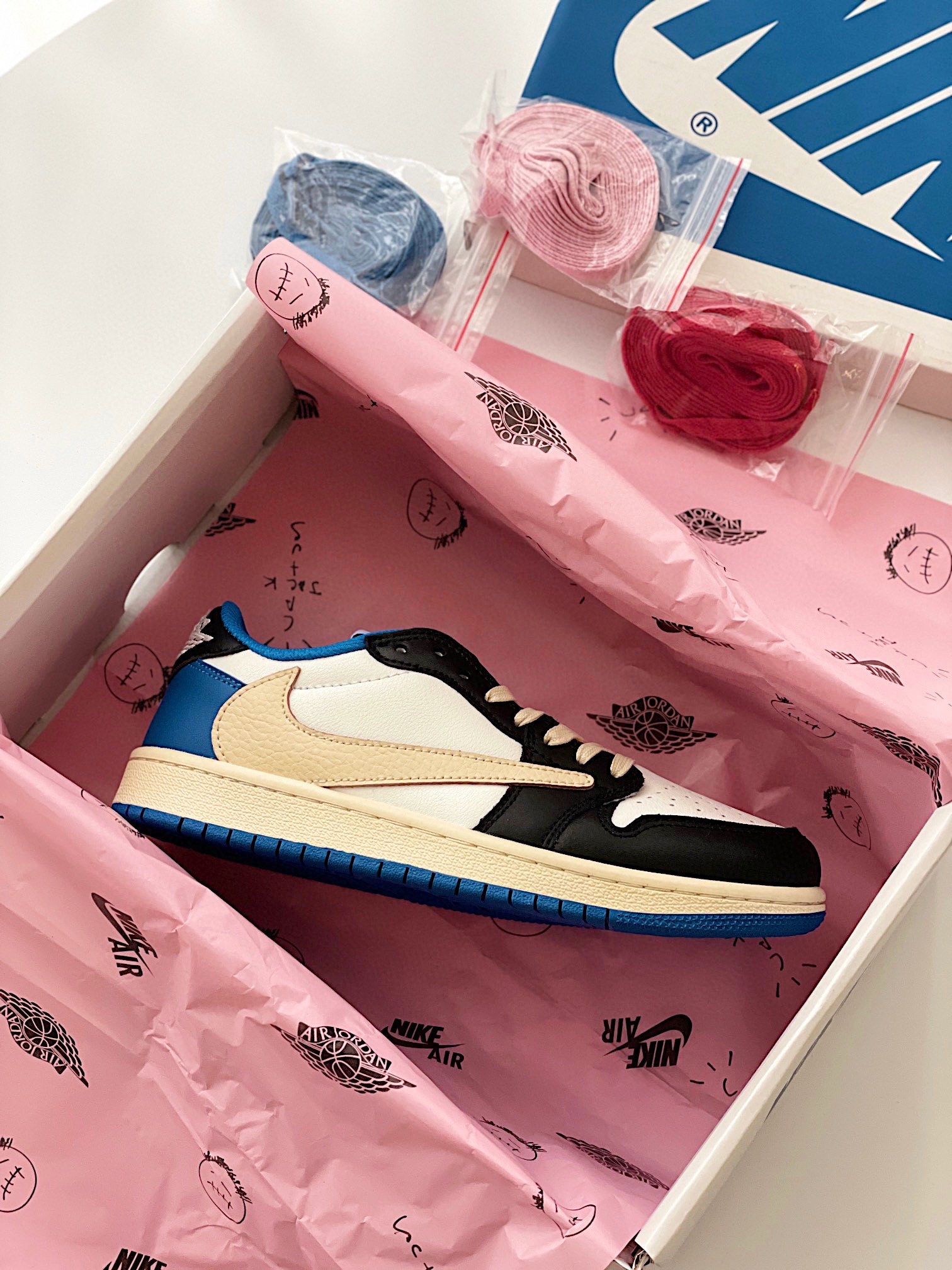 NIKE Three-party co-branded TS barbed children's shoes
