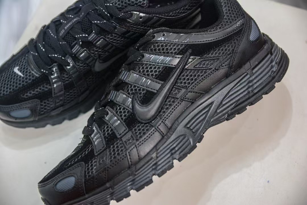 nike 6000 sneakers