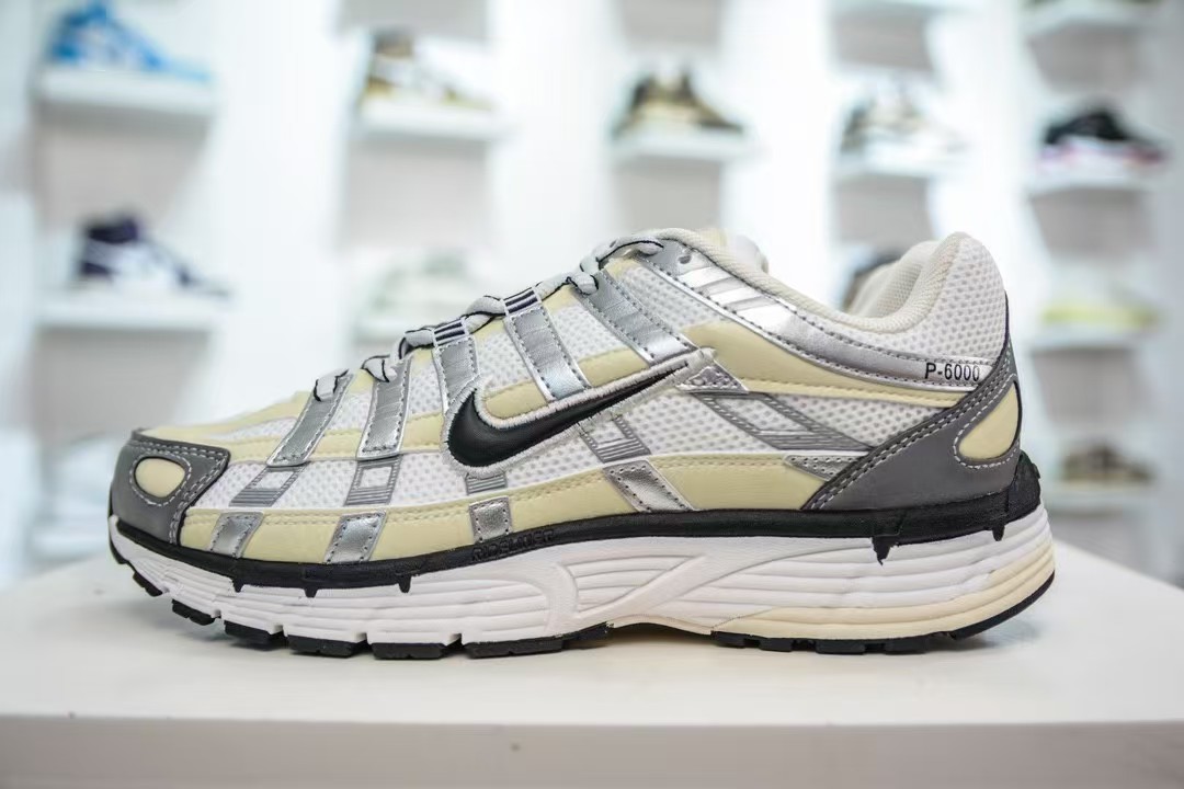 nike 6000 sneakers