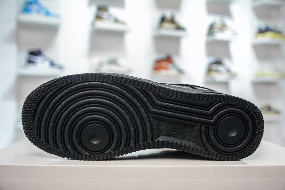 Nike Air Force 1'07 sneakers