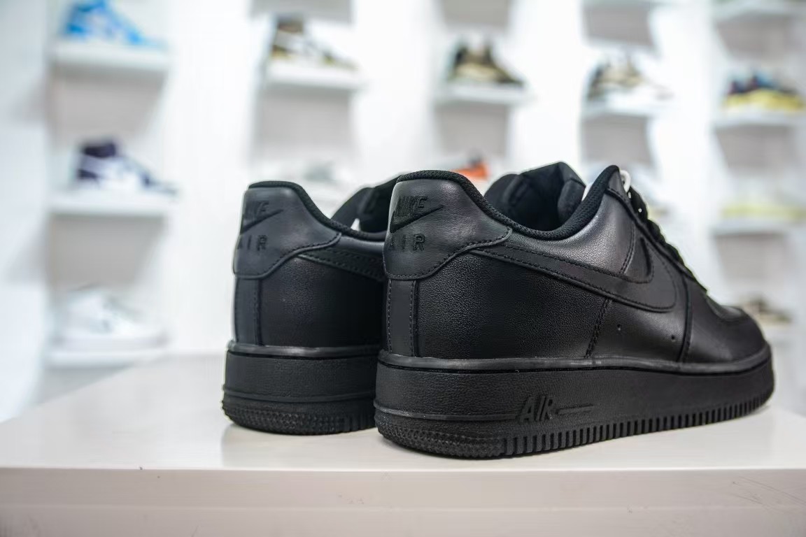 Nike Air Force 1'07 sneakers