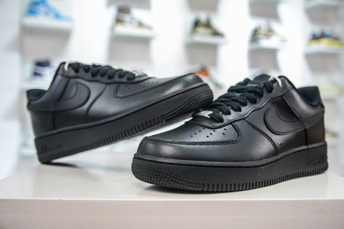 Nike Air Force 1'07 sneakers