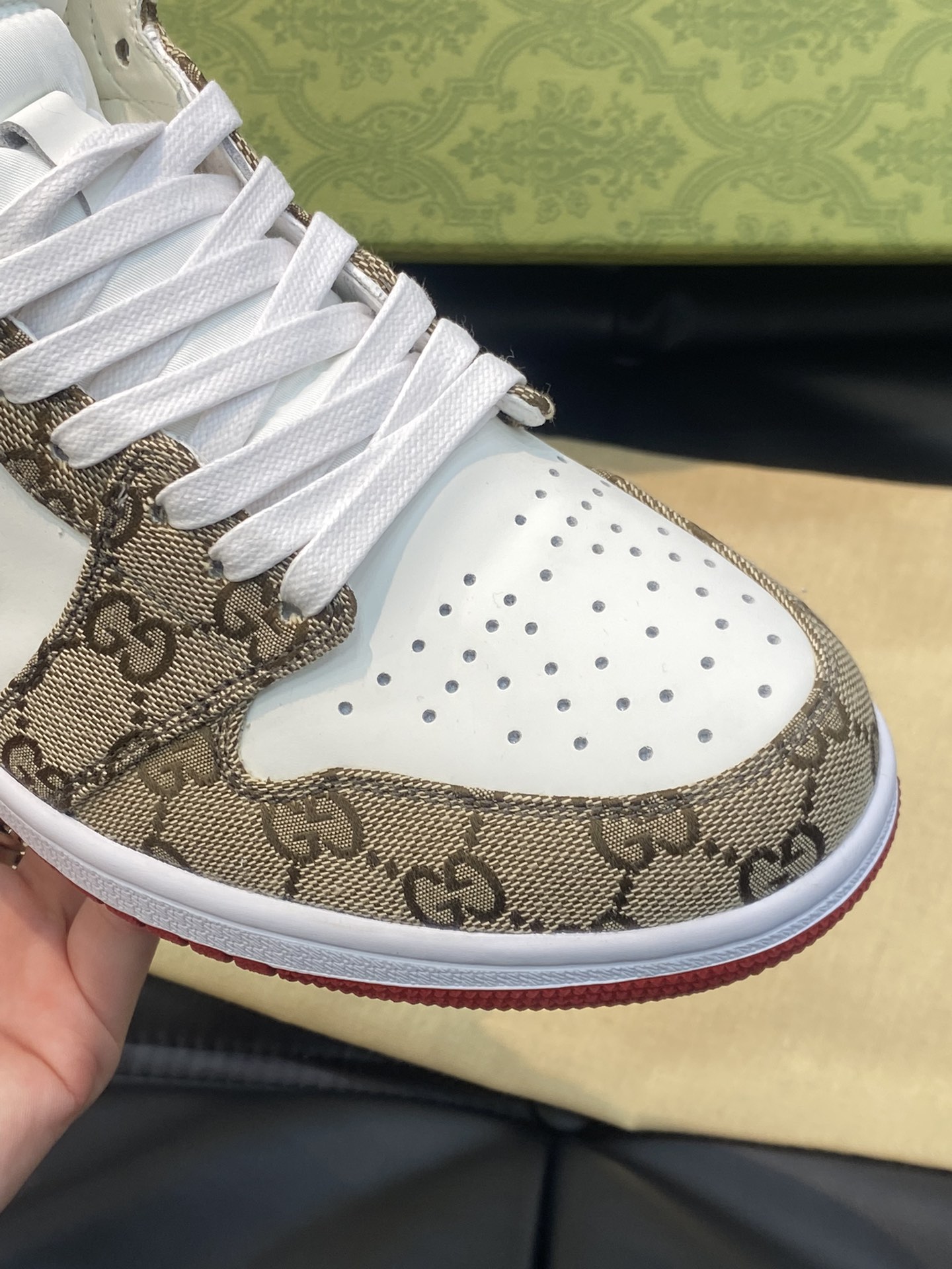 Gucci x nike high-top 🆕 casual sneakers for men