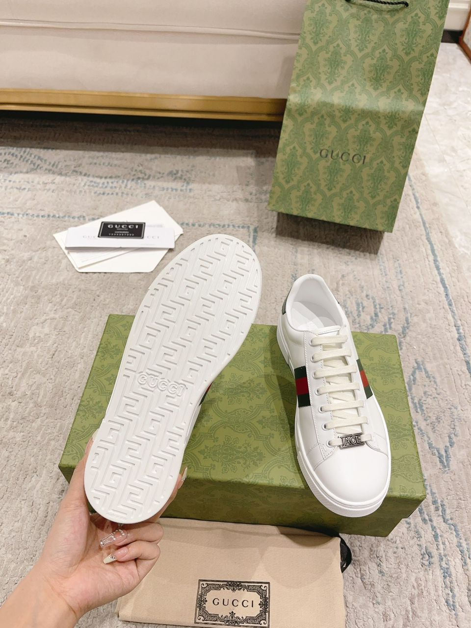 GUCCI Sneakers