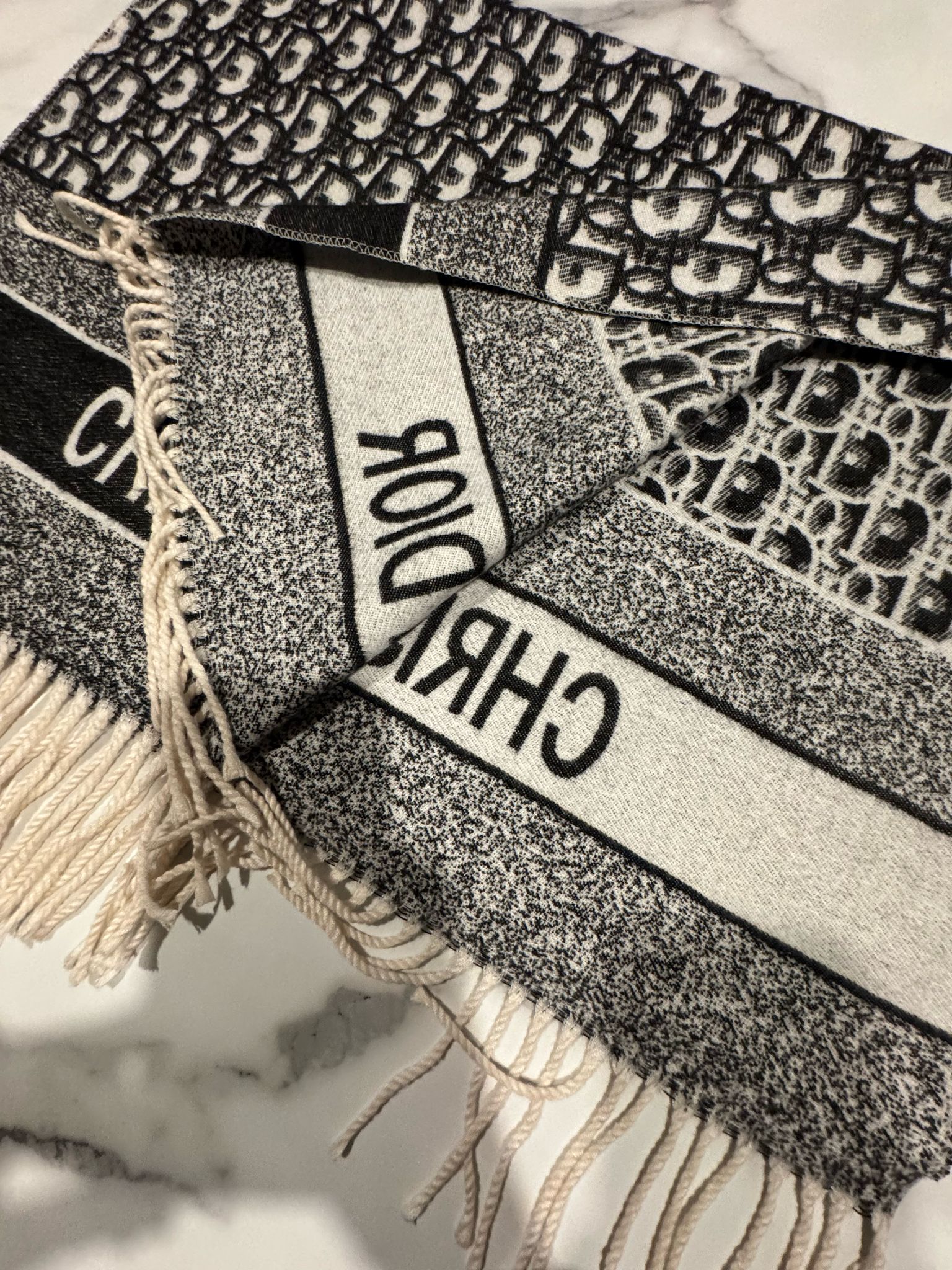 DIOR Scarf