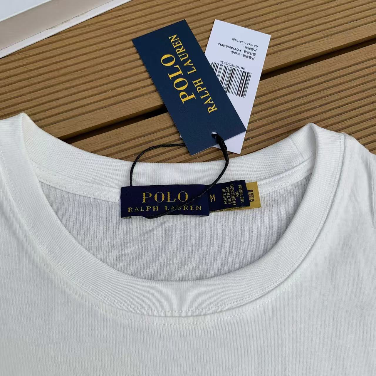 Ralph Lauren T shirt