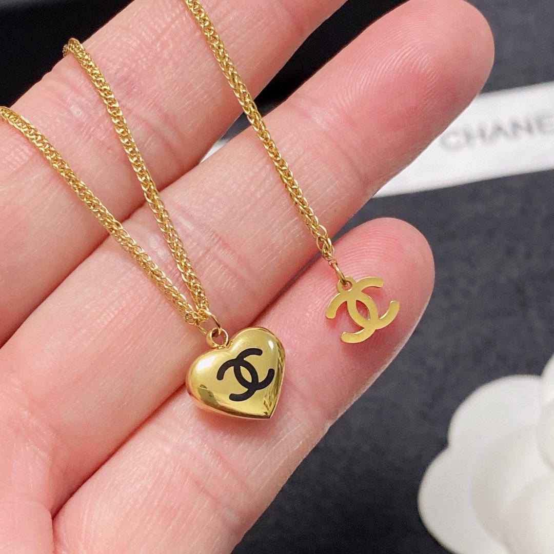 CHANEL Necklace