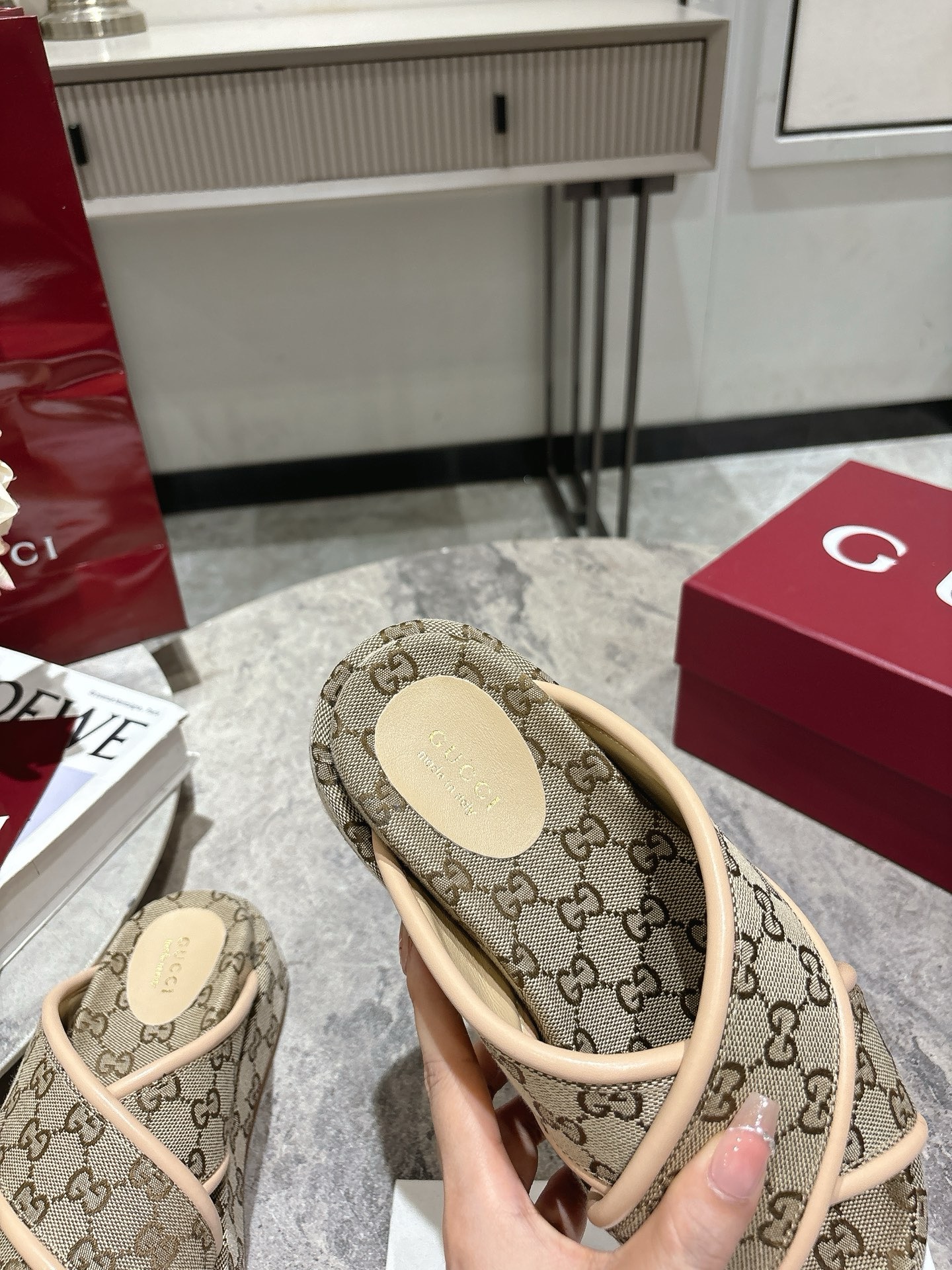 GUCCI Slippers