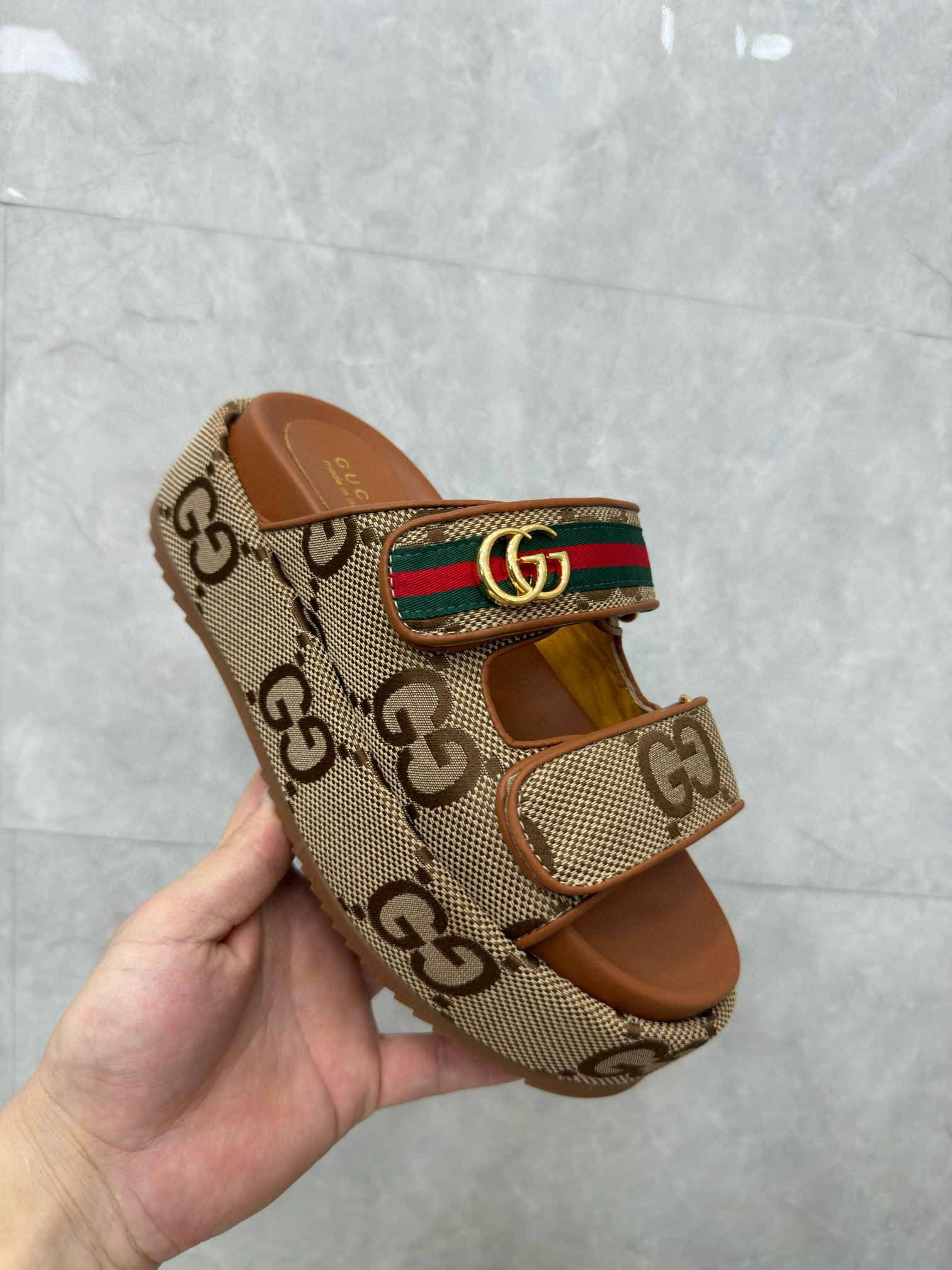GUCCI Slippers