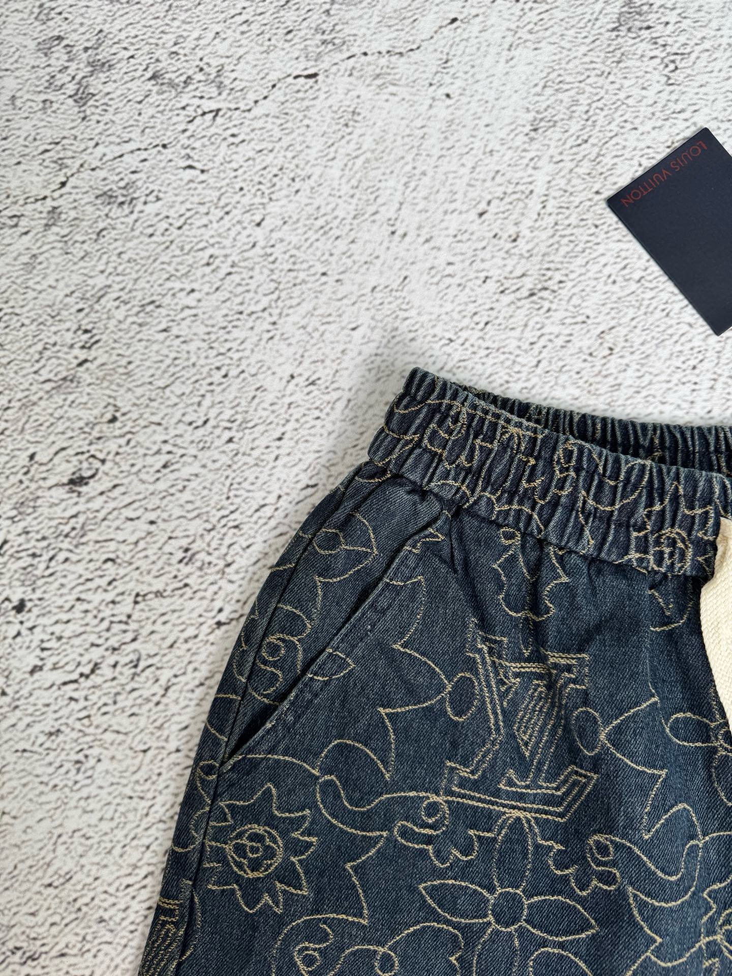 LV Set
