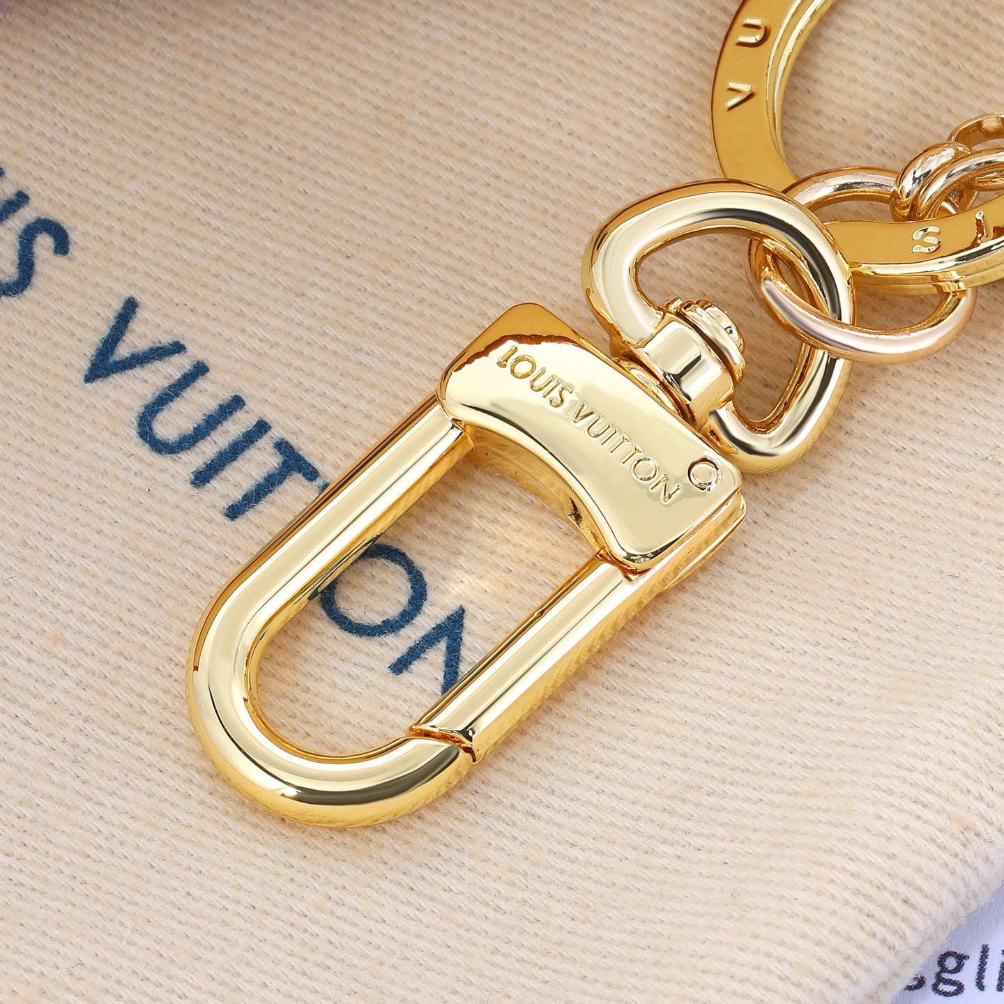 LV key Chain