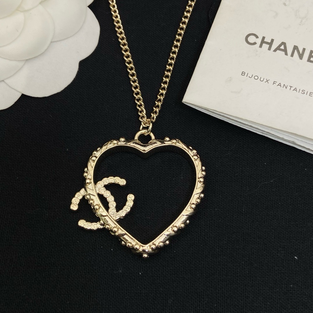 CHANEL Necklace
