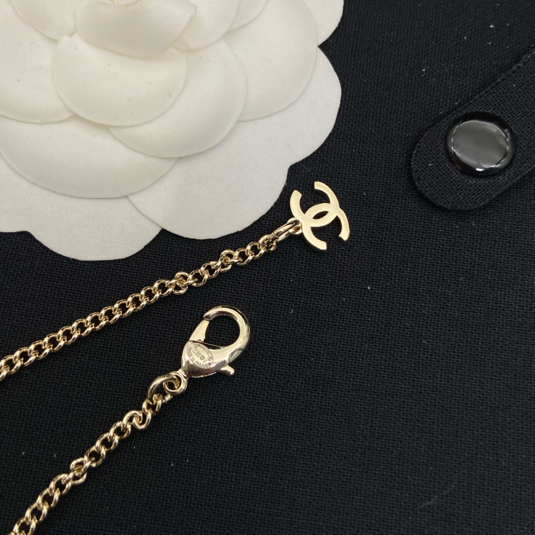CHANEL Necklace