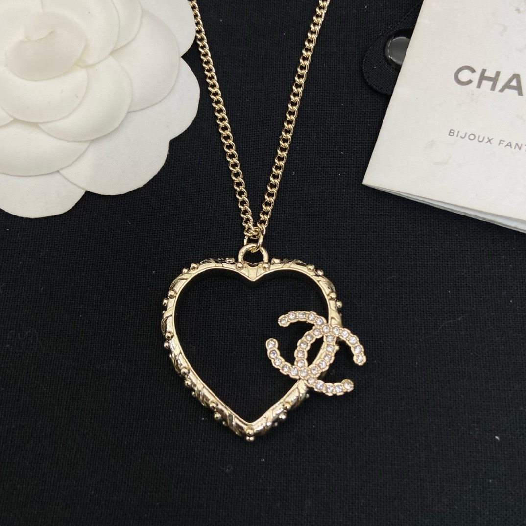 CHANEL Necklace