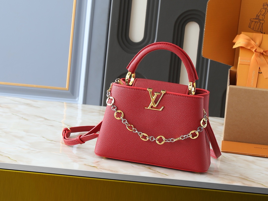 LV Capucines BB Handbags