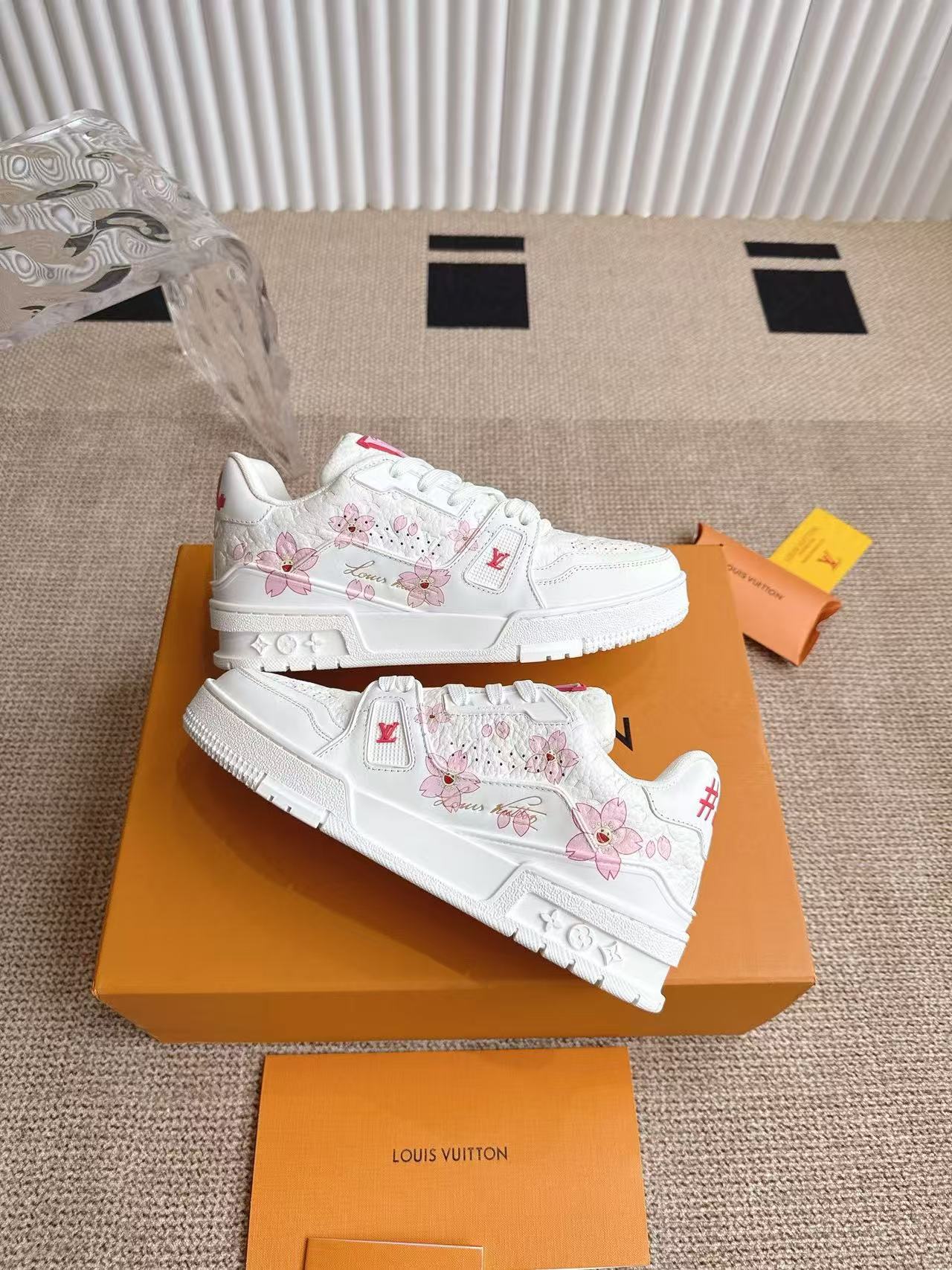 LV & TM Trainer (Cherry Blossom)
