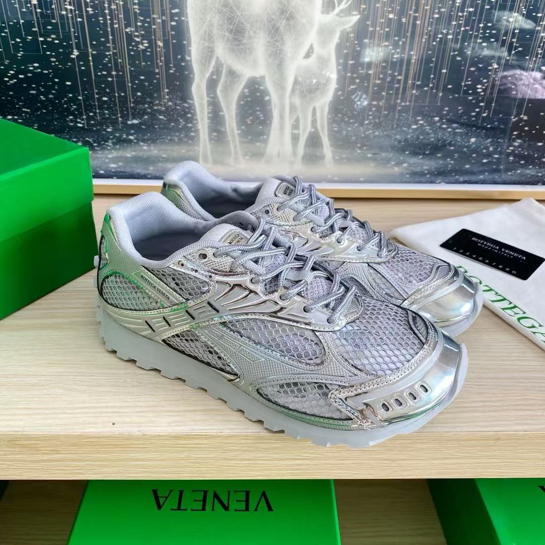 BV orbit Sneakers