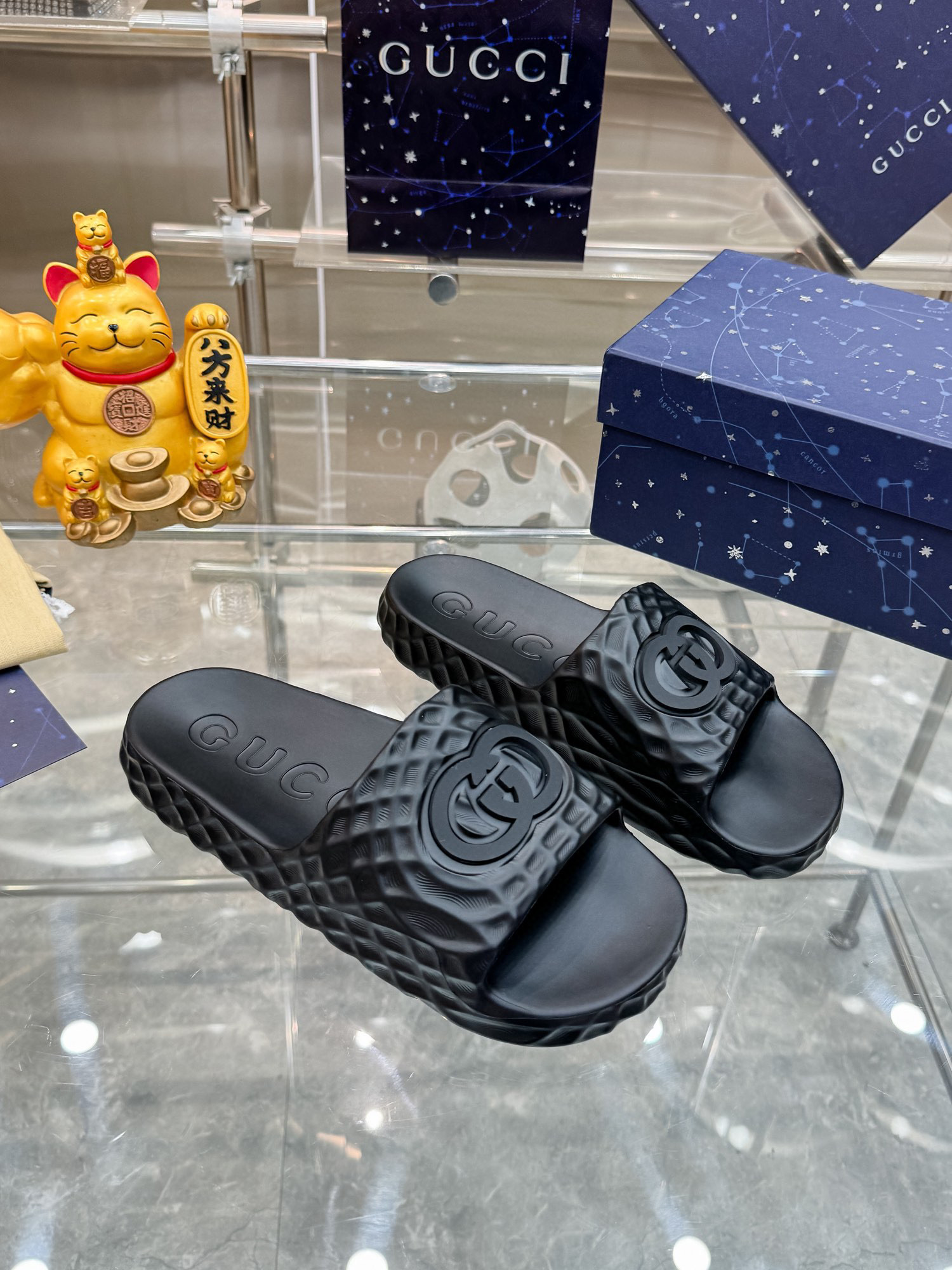 GUCCI Men·s Slippers