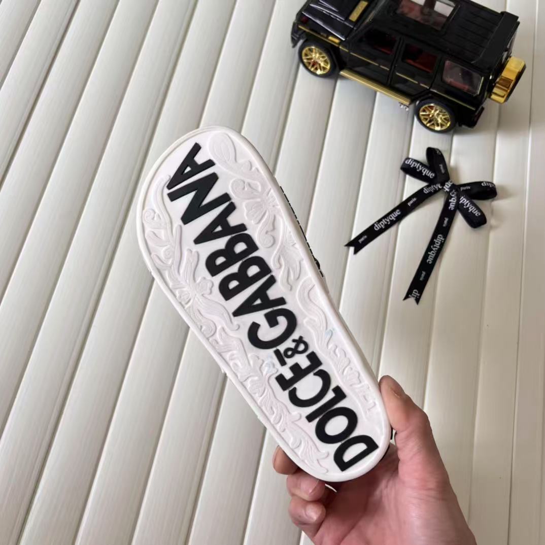 Dolce&Gabbana Slippers