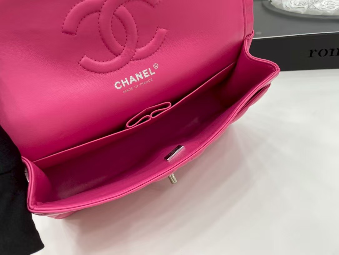 CHANEL Handbag
