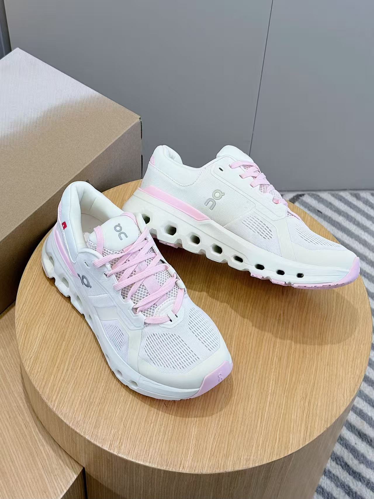 Cloudventure Sneakers