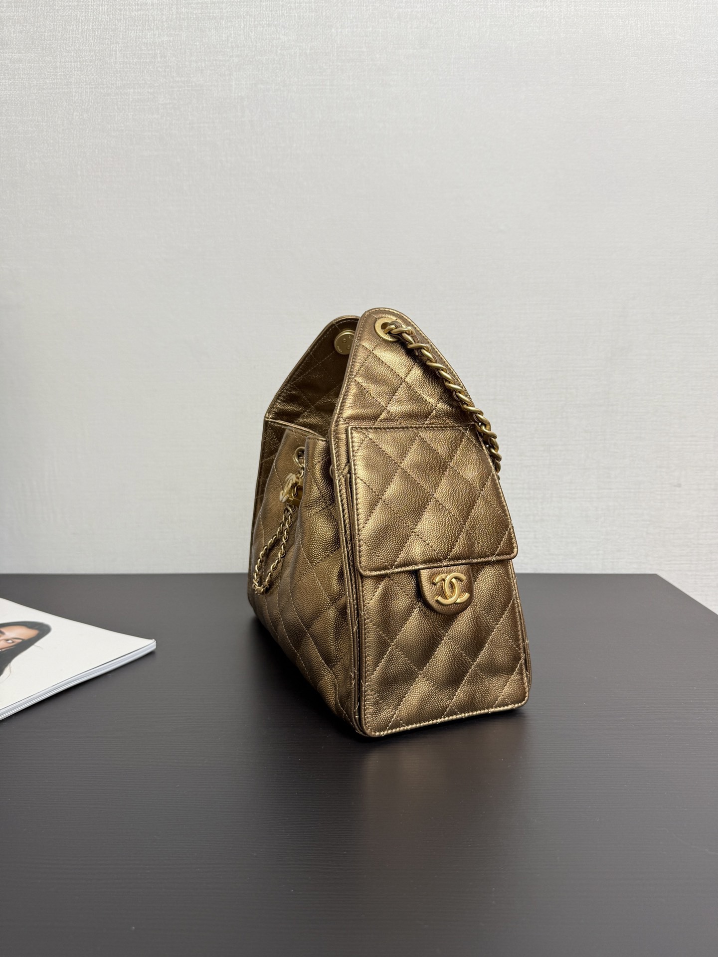 CHANEL 25c Hobo Bag