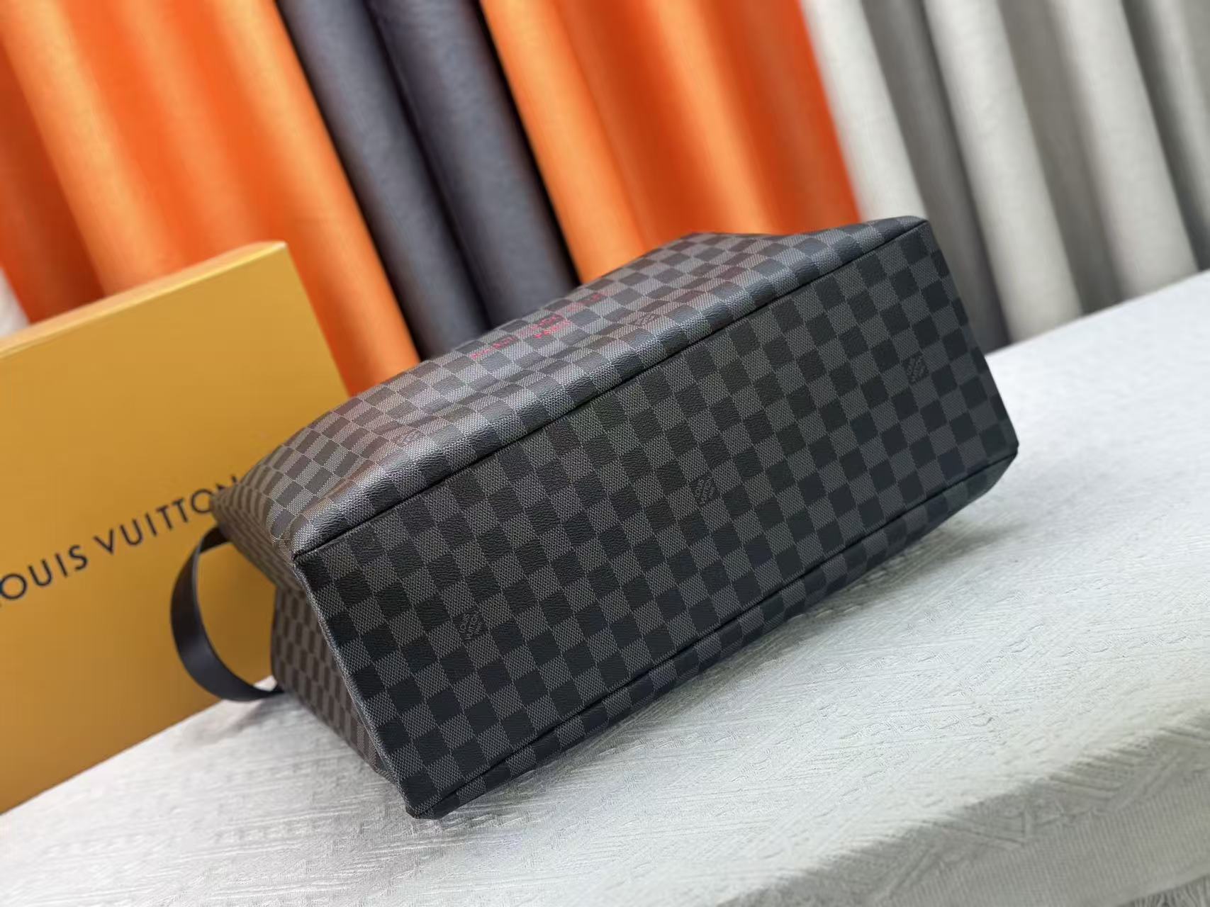 LV Tote Bag