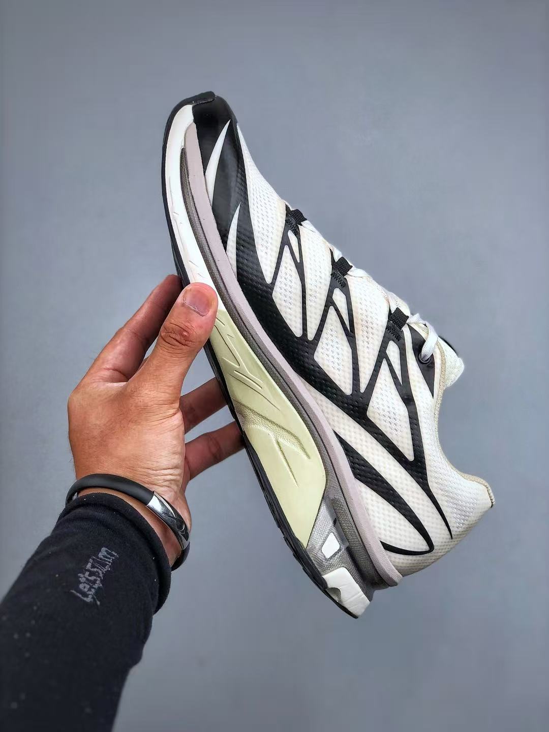 Salomon Sneakers