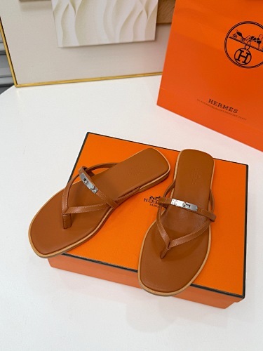 Hermes Flip-flops